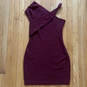 Halston Heritage NWOT Burgundy One-Shoulder Body-con Mini Dress, Size 4